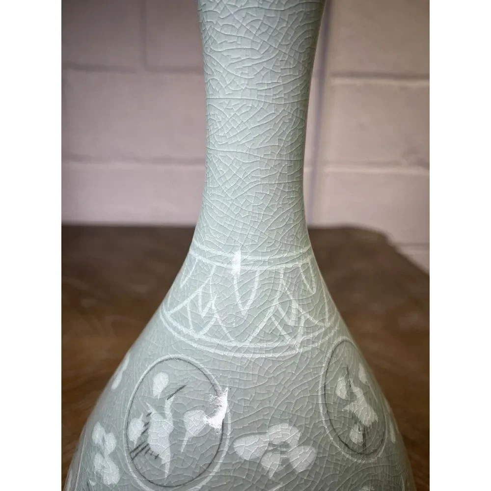 Korean Celadon Bottle Yuhuchun Vase Crane Clouds Signed‎ 12.5